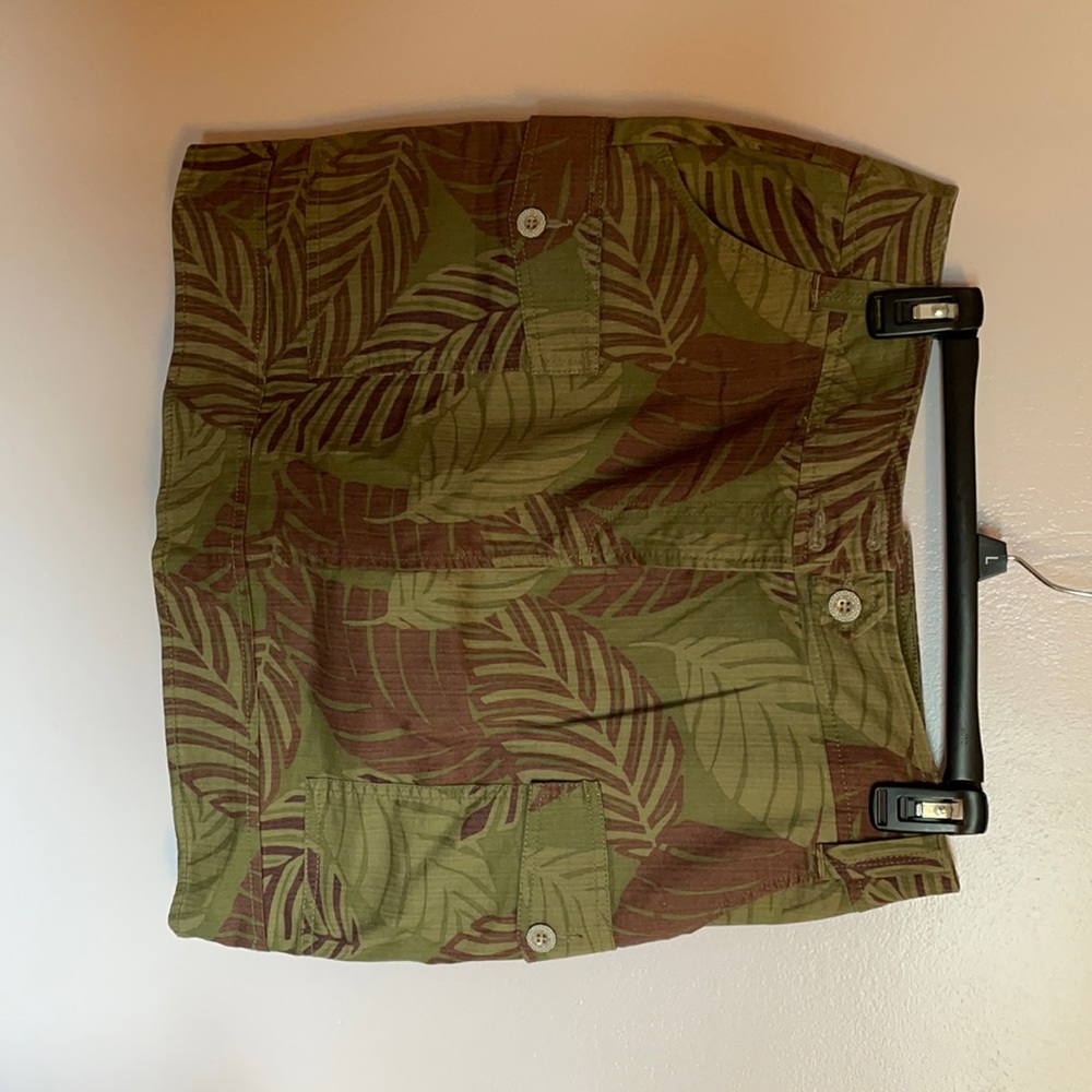 Woman’s Skirt